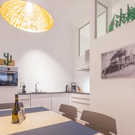First Windjammer Apartment