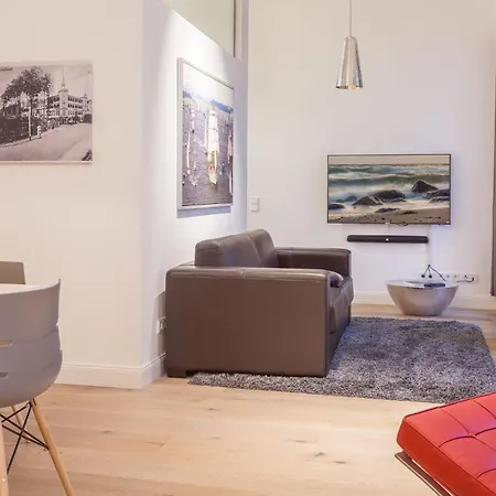 First Windjammer Lägenhet *